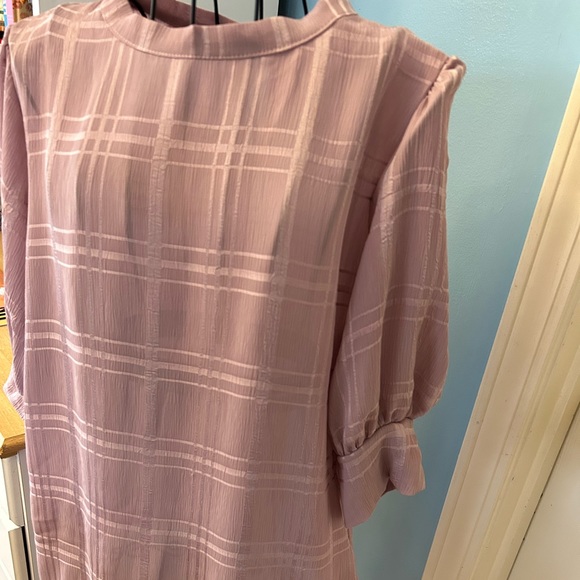 Silky Blouse - Picture 2 of 12